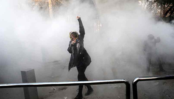 Photo of بازتاب اعتراضات سراسری ایران در رسانه‌های کانادا،‌ موضع‌گیری اتاوا و واکنش تهران
