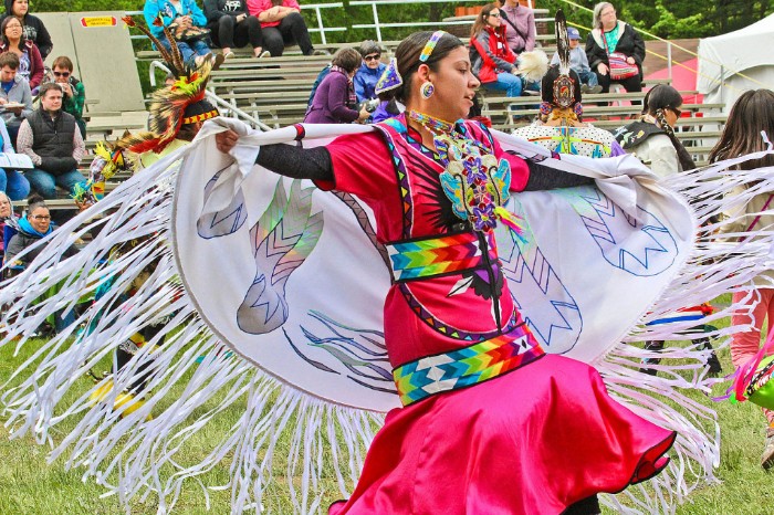 این آخر هفته – تورنتو؛ فستیوال رقص بومیان کانادا