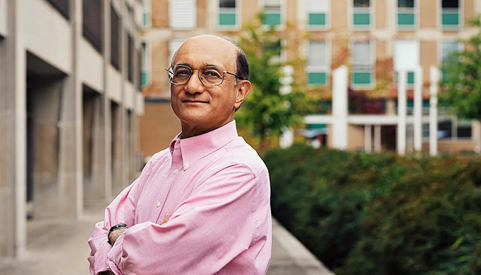 Photo of یک دانشمند و استاد دانشگاه تورنتو برنده برترین جایزه علمی کانادا به ارزش یک میلیون دلار شده است